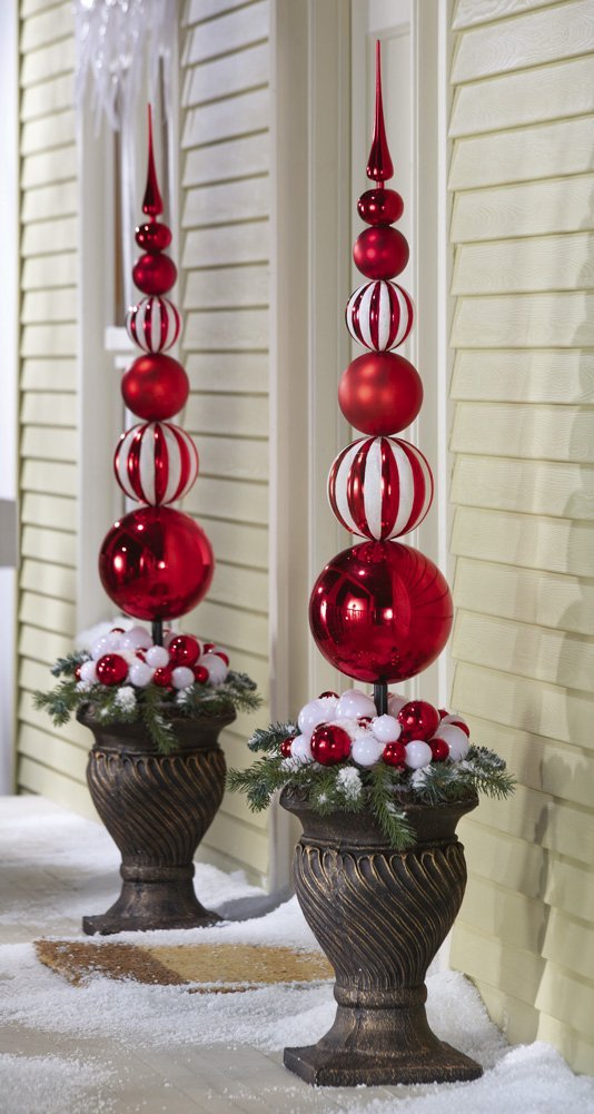 Red and White Outdoor Christmas Topiaries