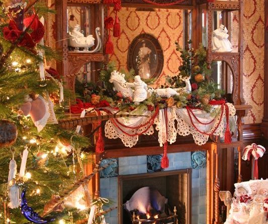 victorian christmas decor