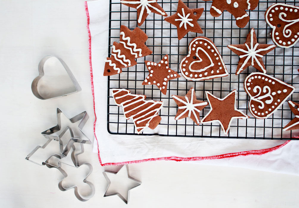 Chocolate Sugar Cookies Recipe - Faux Gingerbread cookies - Gingerbread Alternative