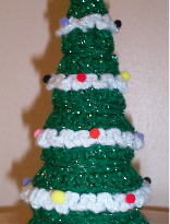 Crocheted Christmas Tree Pattern - With Garland