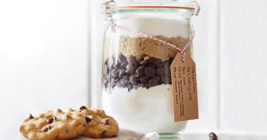 Gift Mixes in a Jar - Homemade Christmas Gifts