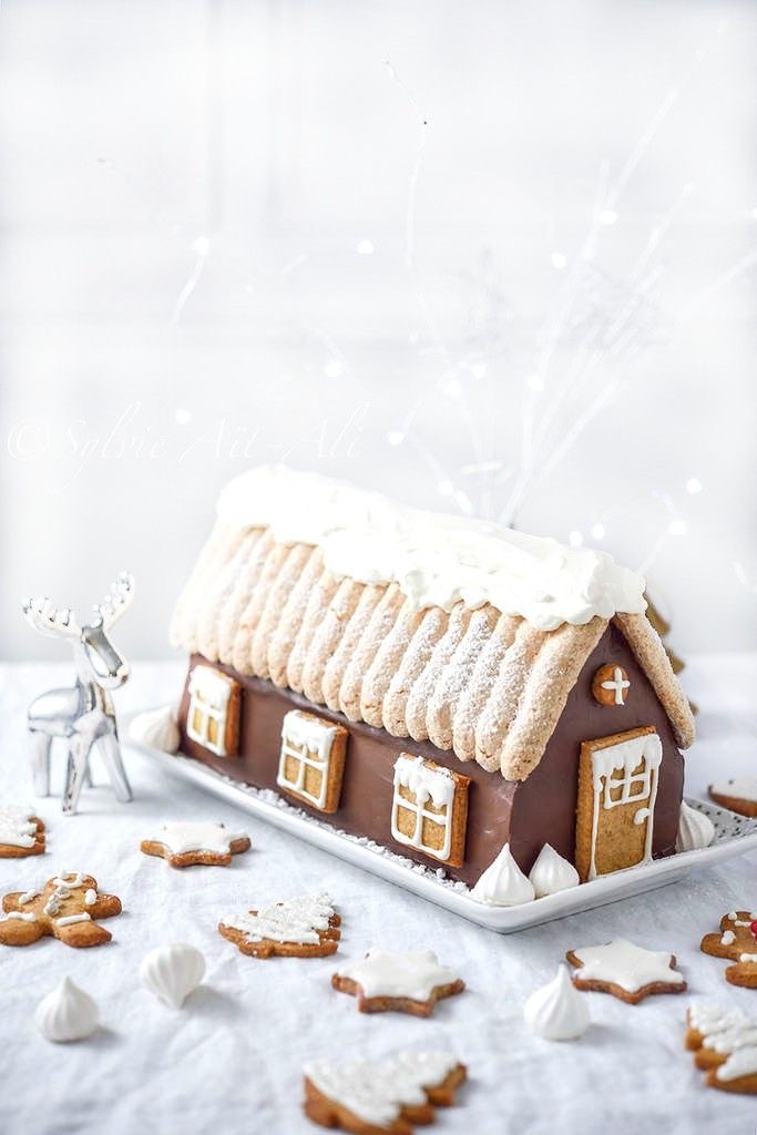 Christmas Gingerbread Cake with step-by-step photos